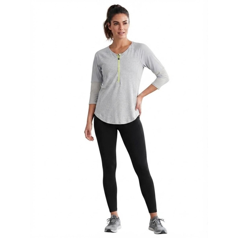 Lululemon Athletica T Shirt Womens M Gray 3/4 Sleeve Zip Front Tunic Top Workout